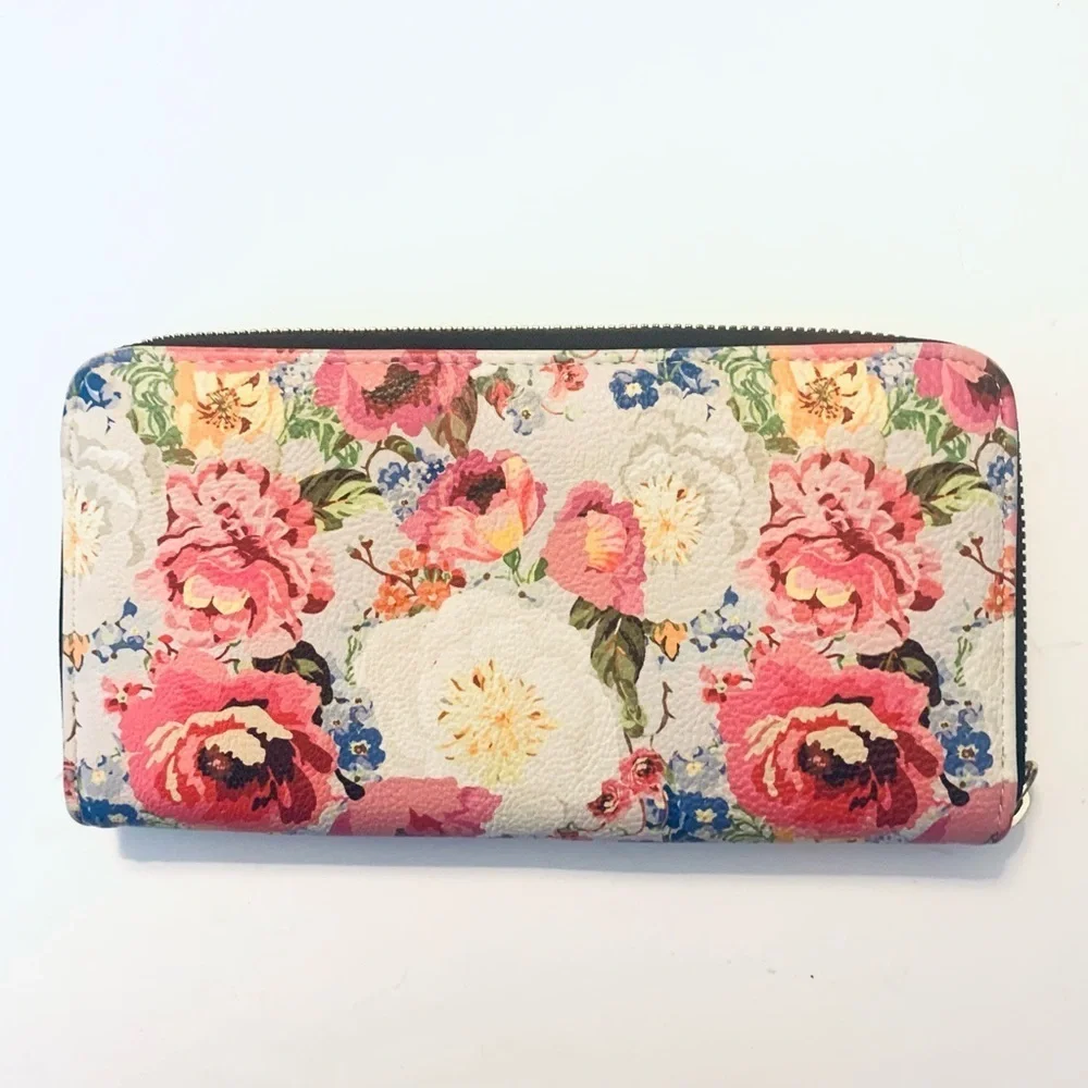 BETSEY JOHNSON Faux Leather Floral Zipper Wallet, pink